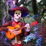 Close-up of the Dia de los Muertos ofrenda at Carved © Descanso Gardens